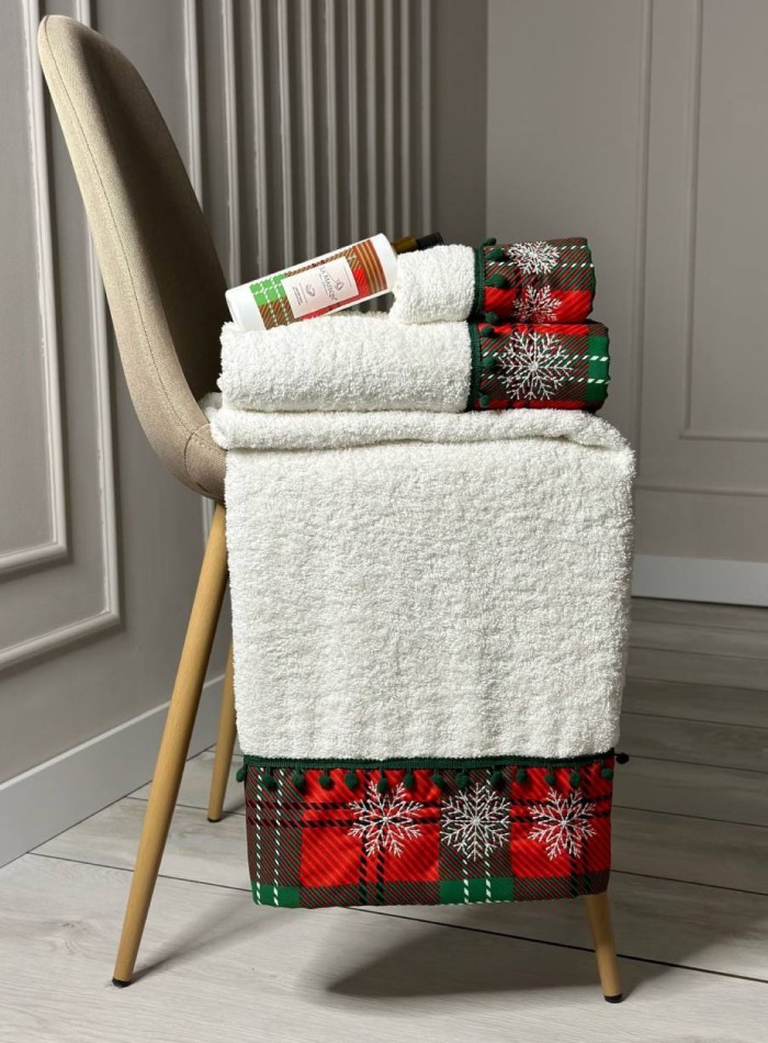 Новогодний набор махровых полотенец La Maison Merry 3шт. + ароматический спрей — изображение 5