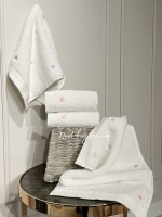 Maison D'or Micro Cotton Soft Embroidery набор хлопковых полотенец 4шт white-pink