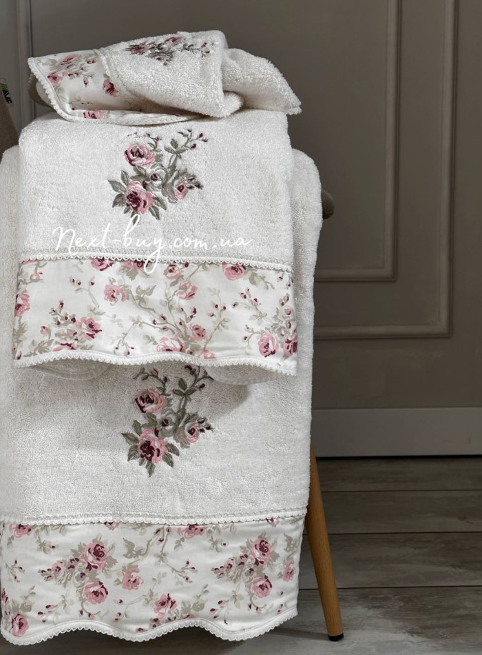 Набор махровых полотенец Maison D'or Lady Roses ecru 3шт. — изображение 2