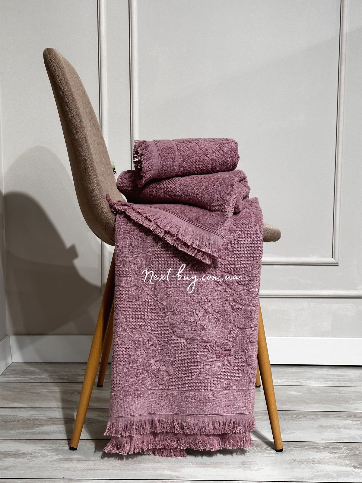 Набор хлопковых полотенец Maison D'or New Flora lila 3шт — изображение 1