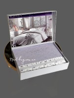 Постільна білизна Maison D'or Roses lilac 200x220см сатин із стразами - Зображення 3