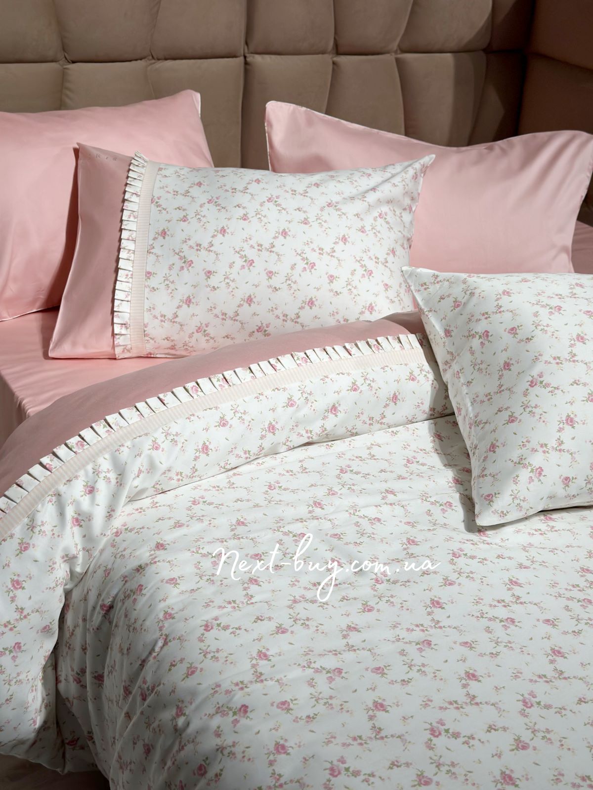 Постельное белье Maison D'or Roses rose 200x220см сатин со стразами — изображение 1