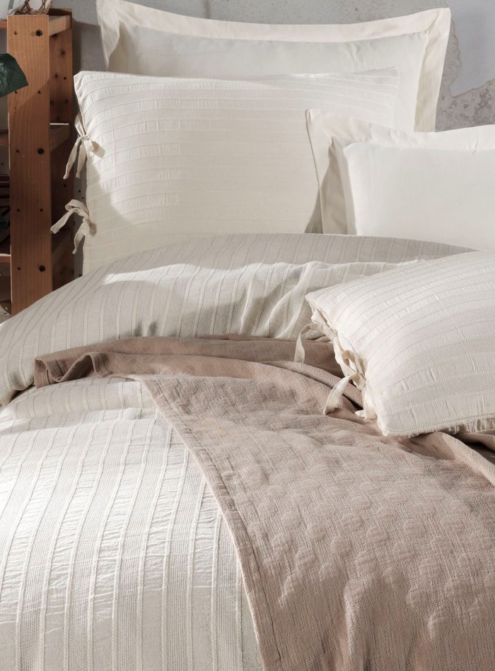 Постельное белье с пике Saheser Dante beige евро 200х220 — изображение 2