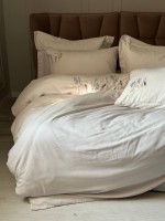 Постільна білизна з вишивкою Saheser Nilda євро 200х220 - Зображення 3