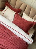 Постільна білизна з піке Saheser Helen burgundy євро 200х220