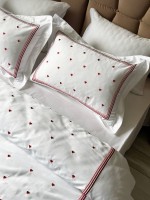 Постільна білизна Maison D'or Lamour red євро 200х220 сатин з вишивкою сердечок - Зображення 2
