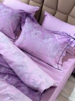 Постельное бельё с простынёй на резинке Maison D'or Ambre Dark Lilac — тенсел / сатин — изображение 4