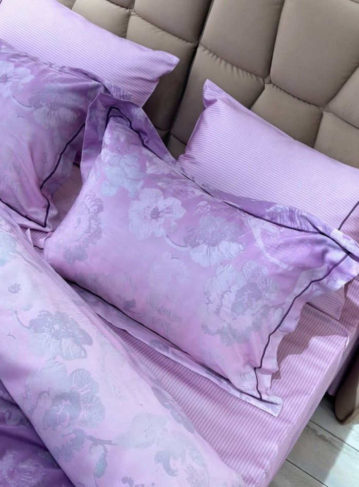 Постельное бельё с простынёй на резинке Maison D'or Ambre Dark Lilac — тенсел / сатин — изображение 6