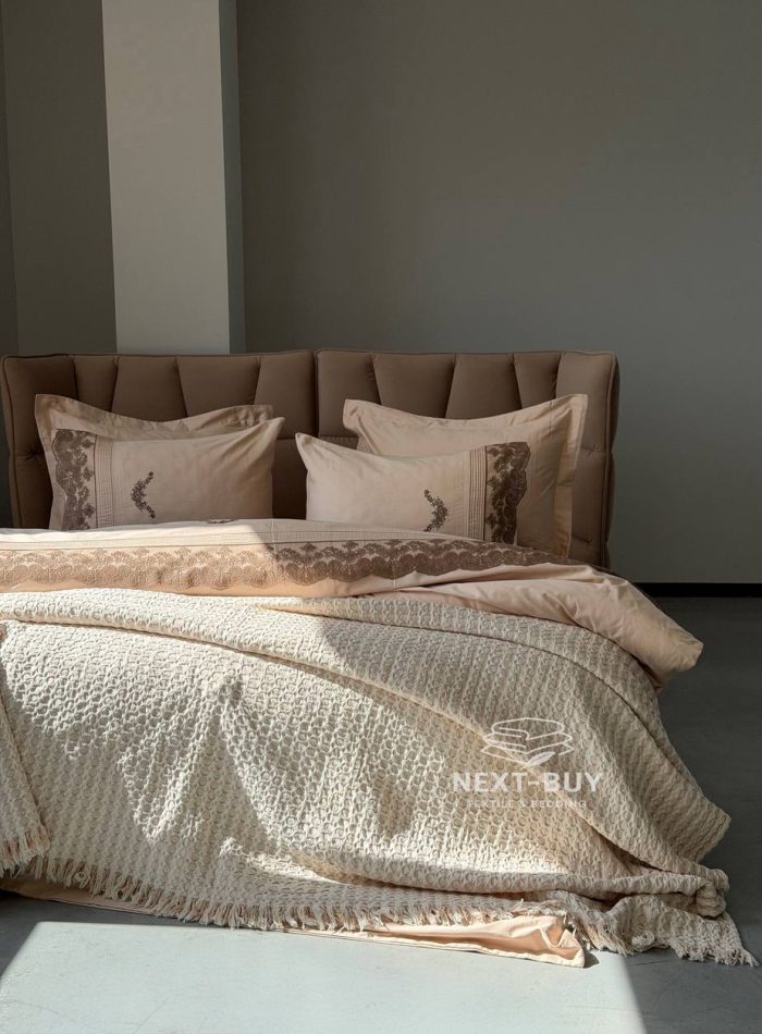 Легкий плед жатка з бахромою Maison D'or Paris Melodia beige 220х240 - Зображення 3