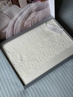 Постільна білизна Maison D'or GLORIA Ecru 200x220см сатин з мереживом