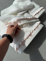 Преміальний набір рушників Maison D’or Ruffle Love Ecru-Rose 100% бавовна, подарунковий luxury набір