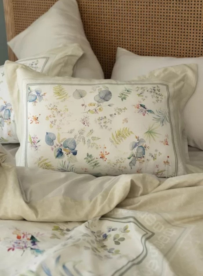 Постільна білизна First choice Irma 3D Satin евро 200х220 - Зображення 3