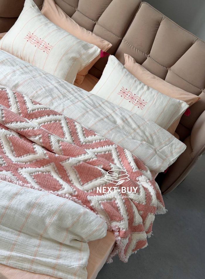 Постільна білизна Istanbul Home Collection Perge Salmon з мусліну, євро 200×220 - Зображення 4