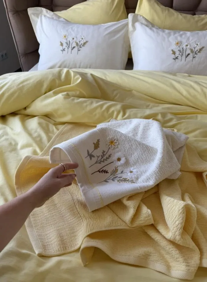 Набір рушників 2 шт Istanbul Sweet Dreams з об'ємною вишивкою - Зображення 5