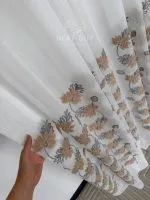 Тюль креп-бамбук с 3D вышивкой Sahara Bloom 3D, белый с бежевыми цветами., арт. 872 — изображение 2