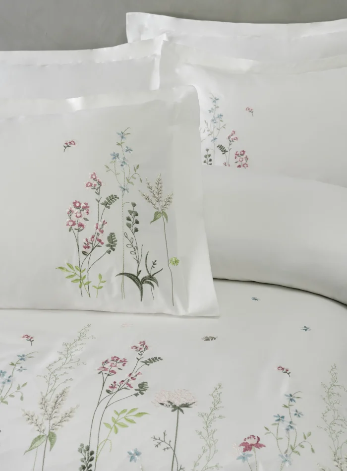 Постільна білизна Dantela Botanic Cream сатин з вишивкою євро комплект 200х220 - Зображення 2