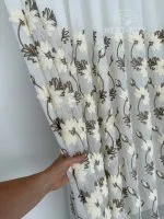 Турецький тюль з об’ємною 3D-вишивкою Brunella Ivory Bloom, білий з кремово-коричневими квітами, арт. 860 - Зображення 5