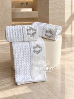 Набір із 3 бавовняних серветок Maison D’or Brise Apone white 40 × 60 см кольору екрю